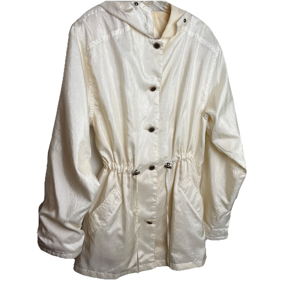Current Seen Lightweight Shimmer Jacket Women's M/M Champagne color Button Front